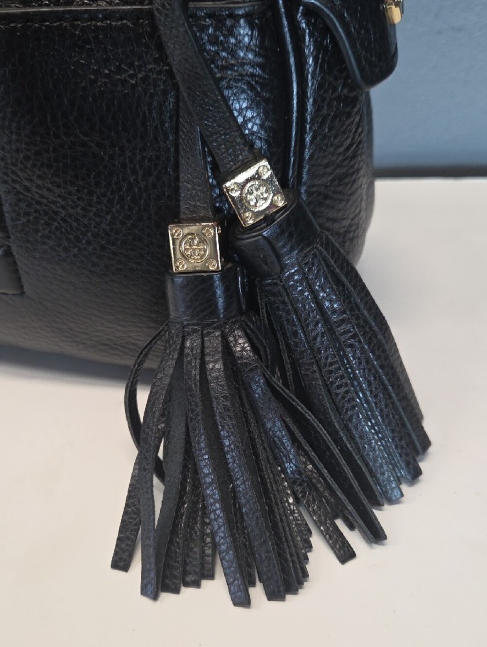 Tory Burch Black Leather Logo Chain Crossbody with Tassel - Picture 5 of 10